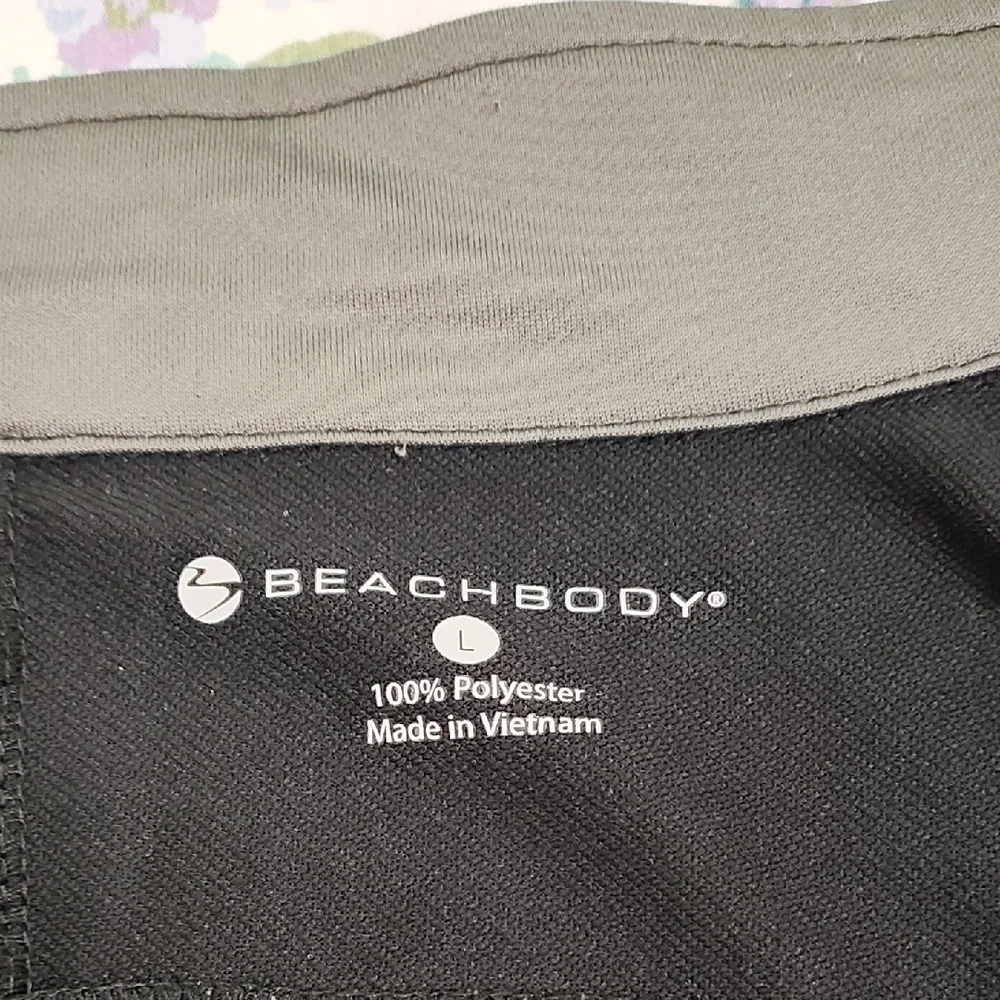 Beachbody P90 Black and Yellow‎ Performance Jacket